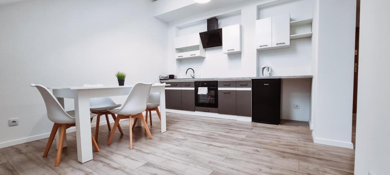 Sunny Apartment 8 Krasków Dış mekan fotoğraf