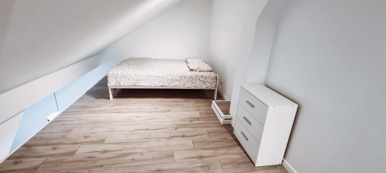 Sunny Apartment 8 Krasków Dış mekan fotoğraf